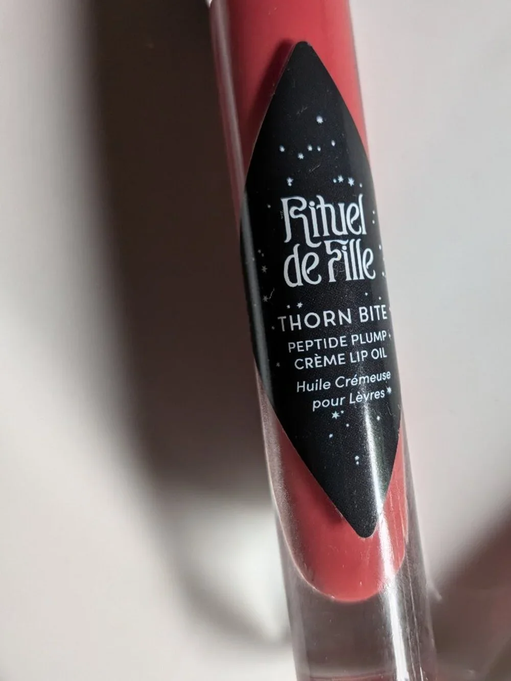 Rituel De Fille  | Thorn Bite Peptide Plump Crème Lip Oil | Rose Crush